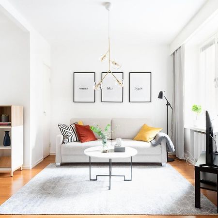 Wehost Topeliuksenkatu Appartamento Helsinki Esterno foto